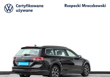 Volkswagen Passat B8 Variant Facelifting 1.5 TSI EVO 150KM 2023 Volkswagen Passat 1.5 TSI EVO Business DSG, podgrzewane fotele, kamera cof, zdjęcie 4