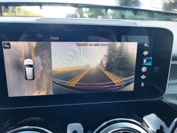 Mercedes GLB SUV 2.0 200d 150KM 2021 Mercedes-Benz GLB AMG 7 os 2.0 Diesel 150KM, zdjęcie 13