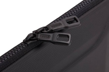 Чехол Thule Gauntlet 4 для MacBook Pro 16 дюймов — черный