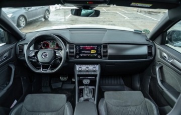 Skoda Kodiaq I SUV Facelifting 2.0 TDI SCR 200KM 2022 Skoda Kodiaq 2.0 TDI 4x4 Sportline DSG 7os, zdjęcie 4