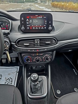 Fiat Tipo II Station Wagon 1.4 T-Jet 120KM 2019 Fiat Tipo 1,4 120 KM Mirror bezwypadkowy, zdjęcie 22