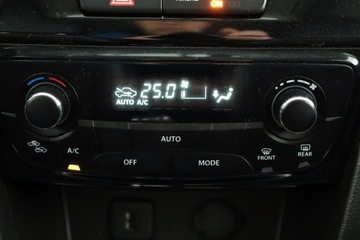 Suzuki Vitara III SUV 1.4 BOOSTERJET 140KM 2016 Suzuki Vitara 1.4 BoosterJet, Salon Polska, zdjęcie 9