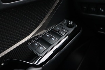 Toyota C-HR I Crossover 1.8 Hybrid 122KM 2018 Toyota C-HR 1.8 Hybrid, Salon Polska, Serwis ASO, zdjęcie 19