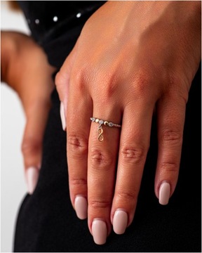 Pierścionek srebrny NIESKOŃCZONOŚĆ cyrkonie 925