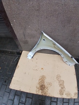 BLATNÍK LEVÝ OPEL CORSA C BARVA Z147