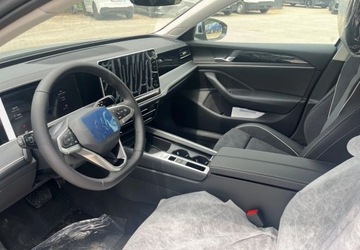 Volkswagen Passat B8 Variant Facelifting 1.5 TSI EVO 150KM 2025 Volkswagen Passat Dostepny od reki 1.5 Benzyna 150KM, zdjęcie 8