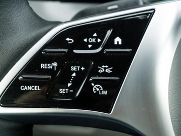 Mercedes Klasa C W206 Limuzyna 1.5 200 204KM 2025 MERCEDES-BENZ C Klasa 200 Avantgarde 1.5 (204KM) 2025, zdjęcie 6