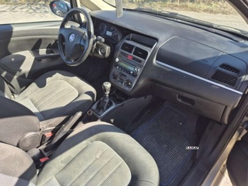 Fiat Linea Sedan 1.4 8v 77KM 2008 Fiat Linea Fiat Linea 1,4 Benzyna Zamiana 1.4 Benzyna 77KM, zdjęcie 3