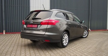 Ford Focus III Kombi Facelifting 1.5 EcoBoost 150KM 2018 Ford Focus 1,5Benzyna 150KMSerwisowany2 x KlIMAtronicALU EURO 6 1.5, zdjęcie 3