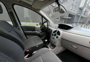 Renault Modus Hatchback 1.4 i 16V 98KM 2005 Renault Modus Klima Szyberdach Alu Warszawa 1.4 Benzyna 98KM, zdjęcie 6