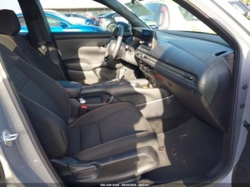 Honda HR-V III 2023 Honda HR-V 2WD SPORT 2023, od ubezpieczalni 2.0 Benzyna 158KM, zdjęcie 5