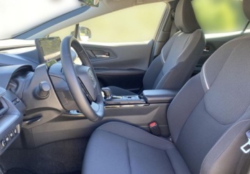 Toyota Prius V (XW60) 2.0  Hybrid Dynamic Force Plug-in 223KM 2023 Toyota Prius Plug-in Hybrid ASO Salon PL Prestige VAT 23 2.0 223KM, zdjęcie 12