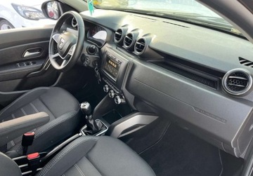 Dacia Duster II SUV  1.3 TCe 130KM 2019 Dacia Duster kamera cofania, nawigacja 1.3 Benzyna 130KM, zdjęcie 31