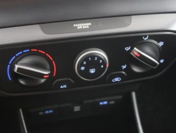 Hyundai i20 II Hatchback 5d Facelifting KAPPA 1.2 MPI 84KM 2020 Hyundai i20 1.2 MPI, Salon Polska, 1. Właściciel, zdjęcie 11