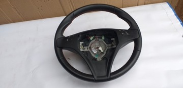 Alfa Romeo Giulietta Kierownica panel czerwona nic TI