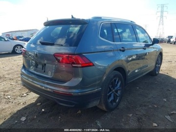 Volkswagen Tiguan II 2022 Volkswagen Tiguan 2022r., 2.0L 2.0 Benzyna 184KM, zdjęcie 3