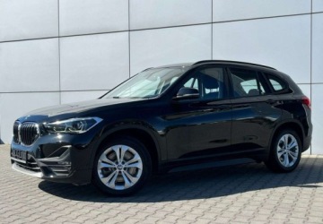 BMW X1 F48 Crossover Plug-In 1.5 25e 220KM 2021 BMW X1 xDrive Plug-In PDC Automat Led Navi Tempomat FV23 1.5, zdjęcie 2