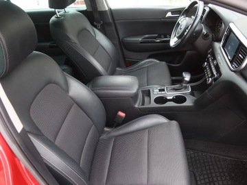 Kia Sportage IV SUV Facelifting 1.6 T-GDI 177KM 2019 Kia Sportage 1.6 T-GDI, Salon Polska, Serwis ASO, zdjęcie 8