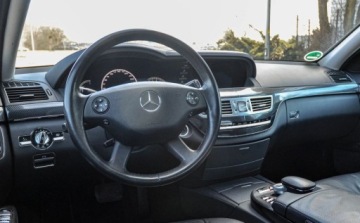 Mercedes Klasa S W221 Limuzyna 5.5 V8 (500) 388KM 2006 Mercedes-Benz Klasa S 5,5V8 (388KM) 5.5 Benzyna 388KM, zdjęcie 8