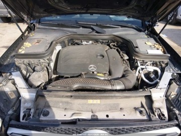 Mercedes GLC C254/X254 2022 Mercedes-Benz GLC 300 4Matic Suv 2022 2.0 Benzyna 255KM, zdjęcie 8