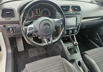 Volkswagen Scirocco III 2009 Volkswagen Scirocco 200KM Xenon DynAudio Navi Lift 2.0 Benzyna 200KM, zdjęcie 2