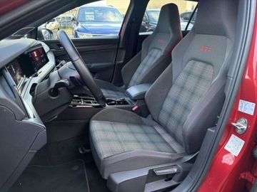 Volkswagen Golf VIII GTI 2.0 TSI 245KM 2022 Volkswagen Golf GTI Matrix Harman ACC DCC FV23 2.0 Benzyna 245KM, zdjęcie 10
