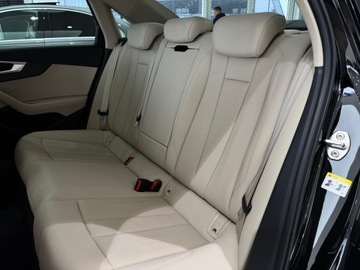 Audi A4 B9 Limousine Facelifting 2.0 35 TFSI 150KM 2023 Audi A4 Limousine S Line / 1 właściciel / Salon Po, zdjęcie 11