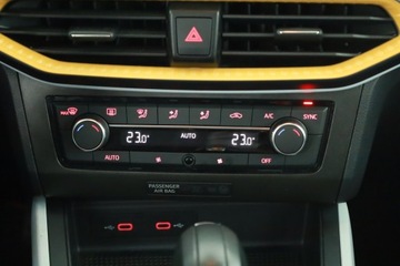 Seat Arona Crossover 1.0 EcoTSI 110KM 2021 Seat Arona 1.0 TSI, Salon Polska, Automat, zdjęcie 9