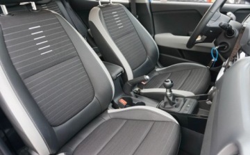 Kia Stonic I Crossover Facelifting 1.2 DPI 79KM 2024 Kia Stonic Kia Stonic 1.2 79KM 1.2 Benzyna 79KM, zdjęcie 33