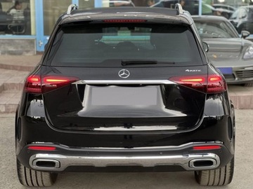 Mercedes GLE V167 SUV Facelifting 2.0 300d 269KM 2025 MERCEDES-BENZ GLE 300 d 4-Matic AMG Line 2.0 (269KM) 2025, zdjęcie 4