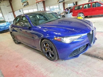 Alfa Romeo Giulia II Sedan Facelifting 2.0 Turbo 280KM 2020 Alfa Romeo Giulia Ti 2020 2.0 Benzyna 280KM, zdjęcie 4