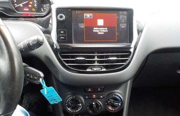 Peugeot 2008 I SUV Facelifting 1.2 PureTech 82KM 2016 Peugeot 2008 Okazja 1.2 Benzyna 82KM, zdjęcie 23