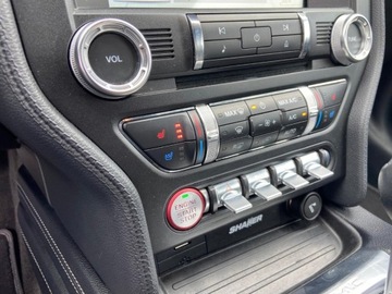 Ford Mustang VI Fastback Facelifting 5.0 Ti-VCT 450KM 2018 Ford Mustang Ford Mustang 5.0 V8 GT Salon Polska Automat 5.0 Benzyna, zdjęcie 30