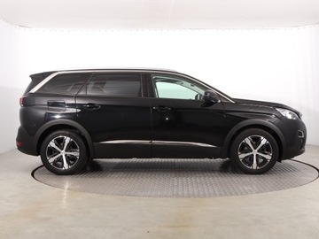 Peugeot 5008 II Crossover 1.2 PureTech 130KM 2018 Peugeot 5008 PureTech 130, Salon Polska, zdjęcie 5