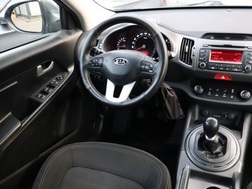 Kia Sportage III SUV 1.6 GDI 135KM 2010 Kia Sportage 1.6 GDI, Klima, Parktronic, zdjęcie 6