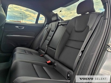 Volvo S60 III Sedan Facelifting 2.0 B5 250KM 2024 Volvo S60 S60 B5B AWD, BLIS, Aktywny Tempomat, Fa, zdjęcie 32