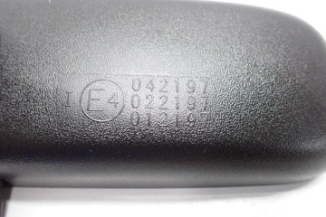ZRCÁTKO VNITŘNÍ ZPÁTEČNÁ MITSUBISHI L200 V 19R