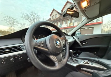 BMW Seria 5 E60 Sedan 2.5 525Xi 218KM 2005 BMW Seria 5 BMW Seria 5 525i 2.5 Benzyna 218KM, zdjęcie 16
