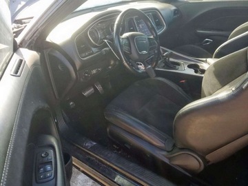 Dodge Challenger III 2020 Dodge Challenger RT Scat Pack 2020 6.4l 6.4 Benzyna 485KM, zdjęcie 8