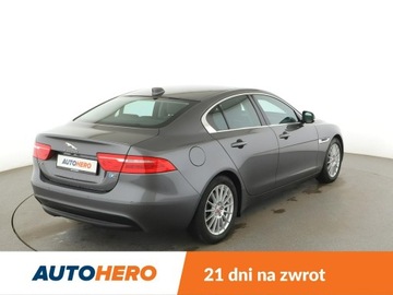 Jaguar XE Sedan 2.0 i4 163KM 2017 Jaguar XE 20d Automat Prestige Navi Tempomat, zdjęcie 6
