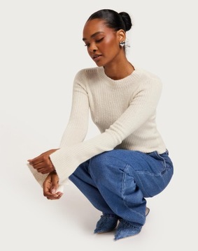 КРЕМОВЫЙ ДЖЕМПЕР VERO MODA С РАСШИРЕННЫМИ РУКАВАМИ 8KI NG5__M