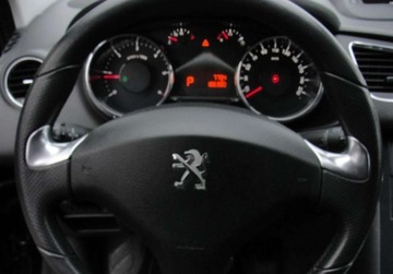 Peugeot 3008 I 2015 Peugeot 3008 1,6 HDI Automat 1.6 Diesel 120KM, zdjęcie 10