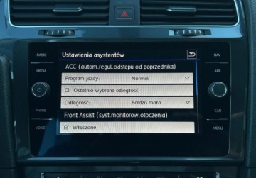 Volkswagen Golf VII Variant Facelifting 1.6 TDI-CR DPF BMT 115KM 2018 Volkswagen Golf Variant Comfortline Pakiety, ACC, ergoActive z masazem, G, zdjęcie 27