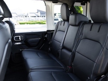 Jeep Wrangler IV 80th Anniversary 2d  Seria 6 2.0 GME Turbo 272KM 2025 Od ręki - Sahara GME 2.0 Turbo AT 4WD 272KM, zdjęcie 7