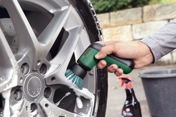 Аккумуляторная щетка 3,6 В UNIVERSALBRUSH BOSCH