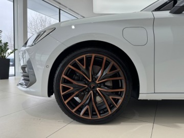Cupra Leon II Sportstourer PHEV 1.4 e-Hybrid 204KM 2024 Cupra Leon e-Hybrid PHEV VZ DSG / DCC / Ambiente /, zdjęcie 16