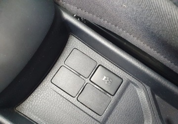 Toyota Yaris III Hatchback 5d Facelifting 2017 1.0 VVT-i 72KM 2020 Toyota Yaris Nawigacja Kamera Radar GetHelp Benzyna 72KM, zdjęcie 15