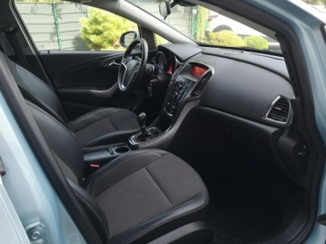 Opel Astra J Hatchback 5d 1.6 Twinport ECOTEC 115KM 2010 Opel Astra 1,6 16v Klimatronik Isofix Tempomat Alu, zdjęcie 18