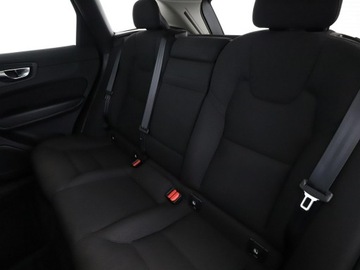 Volvo XC60 II 2020 Volvo XC 60 FV23% mHEV 4x4 full LED navi klima, zdjęcie 16