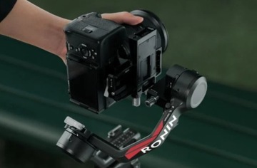 ПРОФЕССИОНАЛЬНЫЙ СТАБИЛИЗАТОР РУКОВОДСТВЕННЫЙ ШТАТИВ ДЛЯ КОМБО-КАМЕРЫ DJI RS 4